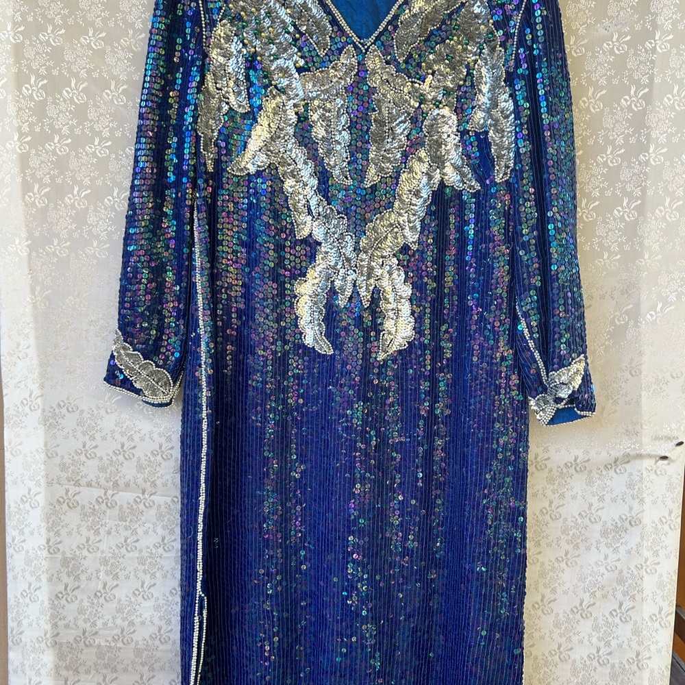 VINTAGE SILK HEAVILY SEQUINED DRES